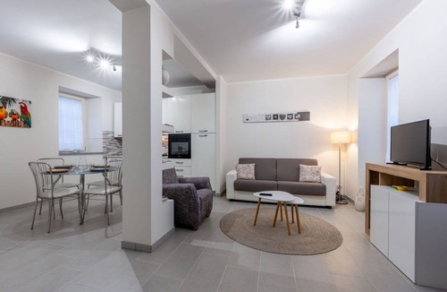 Mergozzo House | Wonderful villa for 4 people with WIFI, TV, balcony and pets allowed