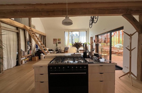 Ploumagoar Apartment | Wooden house & serenity near Guingamp