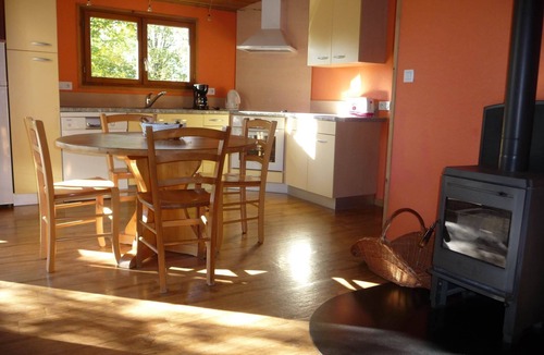 Bonlieu Ski Chalet | Your cabin, 1,500 meters from the Cascades-D waterfalls