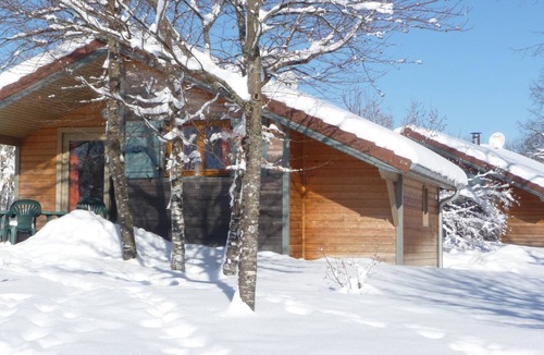 Bonlieu Ski Chalet | Your cabin, 1,500 meters from the Cascades-D waterfalls