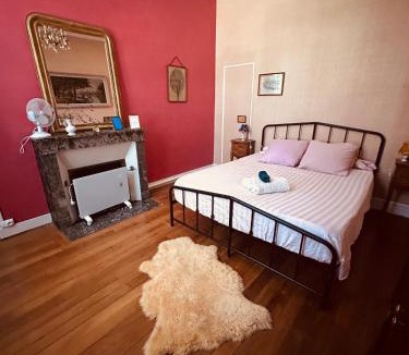 Villeblevin Bed & Breakfast | YXIE - Manoir des Arts