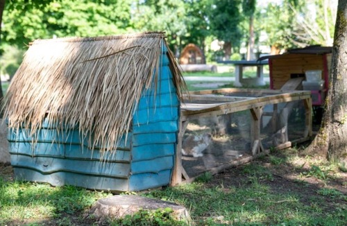 Bar-sur-Aube House | ZEcamping 2 étoiles piscine couverte dog friendly sauna locatif 18m2 5 pers