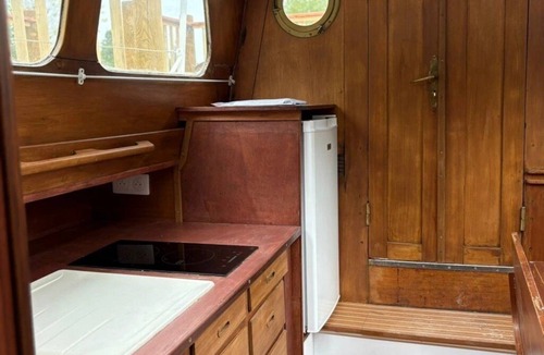 Bar-sur-Aube Cabin | ZEcamping 2 étoiles piscine couverte dog friendly locatif 20m2 5 pers