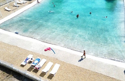 Beynes House | ZEcamping 3 étoiles chiens acceptés piscine bar et restaurant
