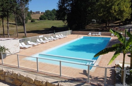 Soturac House | ZEcamping 3 étoiles parc aquatique mobil-home TV LV BBQ 30m2