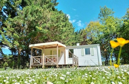 Soturac House | ZEcamping 3 étoiles parc aquatique pet friendly fitness mobil-home TV BBQ