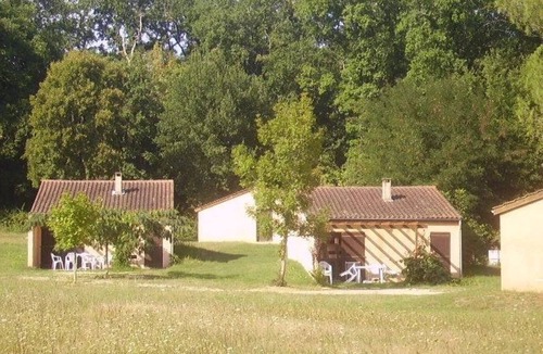Puy-l'Eveque House | ZEcamping 3* animaux acceptés tennis équitation