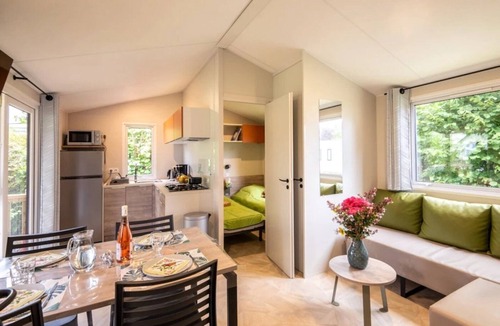 Pordic House | ZEcamping 3* chiens acceptés jacuzzi mobil-home TV BBQ 27m2 4 pers