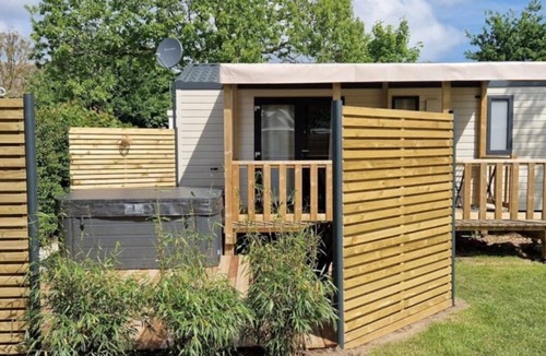 Pordic House | ZEcamping 3* chiens acceptés jacuzzi mobil-home TV BBQ 27m2 4 pers