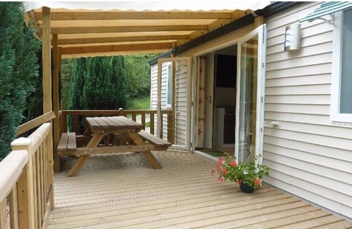 Louvie Juzon House | ZEcamping 3* chiens acceptés hammam piscine chauffée