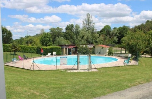 Casties-Labrande House | ZEcamping 3 étoiles piscine animations locatif 57m2 8 pers