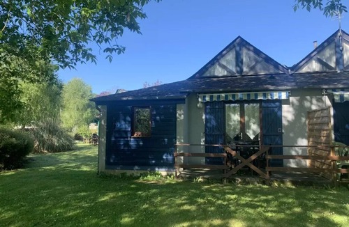 Lestelle-Betharram Ski Chalet | ZEcamping 3* piscine locatif 59m2 4 pers