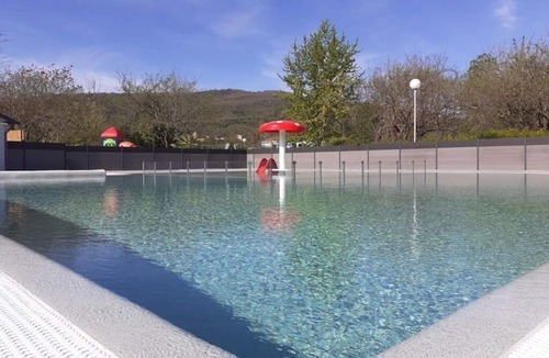 Foix House | ZEcamping 4* pataugeoire animaux acceptés cottage TV LV clim 32m2