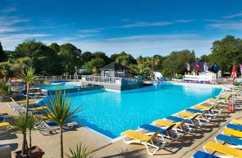 Pont-Aven House | ZEcamping 4* piscine couverte toboggans 5km plage locatif 36m2 6 pers