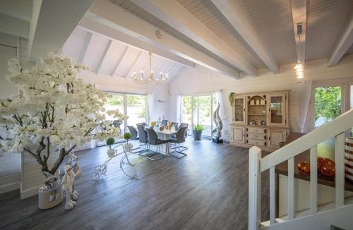 Jezainville Villa | Zenitude Villa - Indoor Pool & Jacuzzi