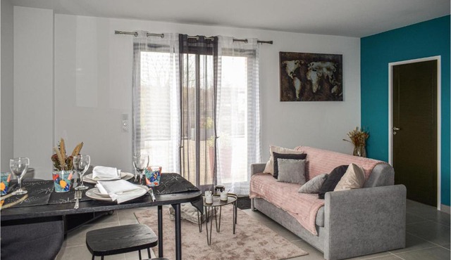1 Bedroom Awesome Apartment In Lantic