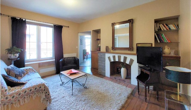1 Bedroom Gorgeous Apartment In Saint-Dizier