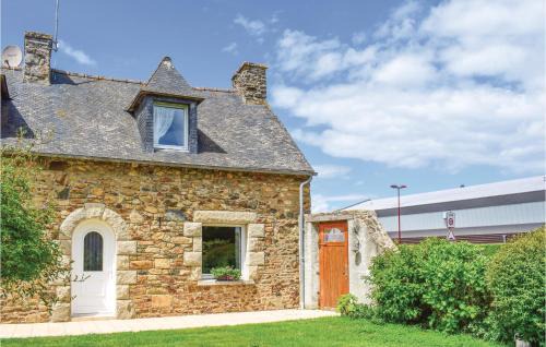 1 Bedroom Lovely Home In Goudelin