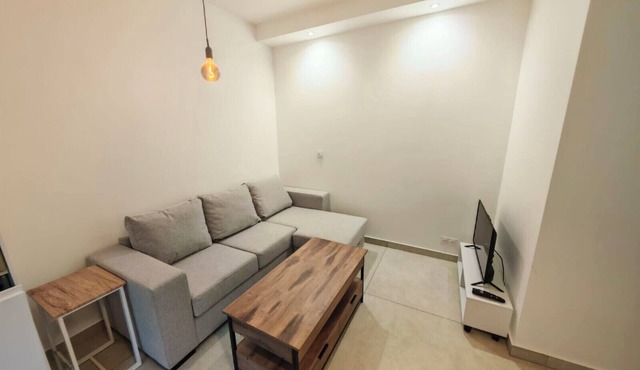 2-bedroom apartment in Nice, sleeps 4