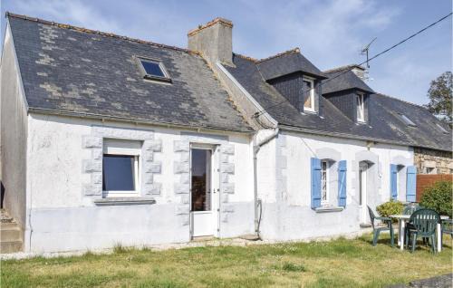 2 Bedroom Lovely Home In Kerbors