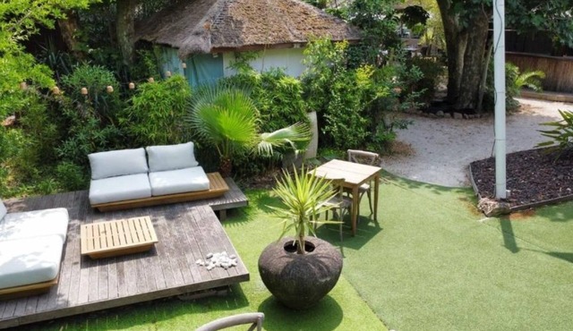 2 Bright Coastal Single Stay Close to the Marina and Town Center