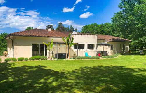 3 Bedroom Nice Home In Sarliac