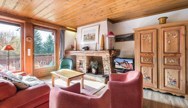 3-Room Apartment in Megève with Balcony and Garage