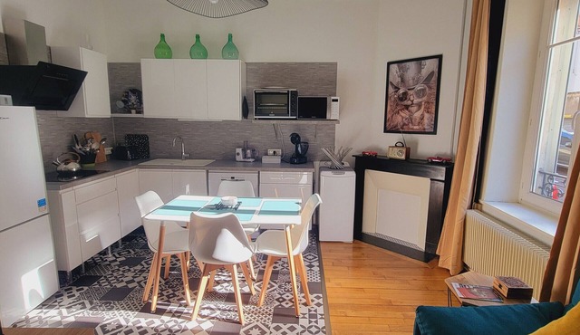 3-Star Apartment with Private Terrace in Nancy