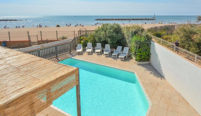 Amazing home in Valras-Plage
