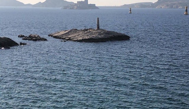 Apartment bonneveine lapin blanc 400 m from the sea 4 persons 68m2