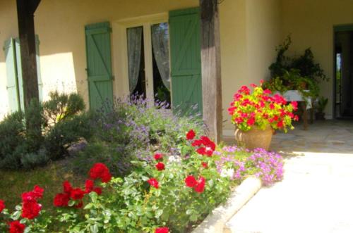 Appartement avec piscine à Montpezat-de-Quercy 40 m²