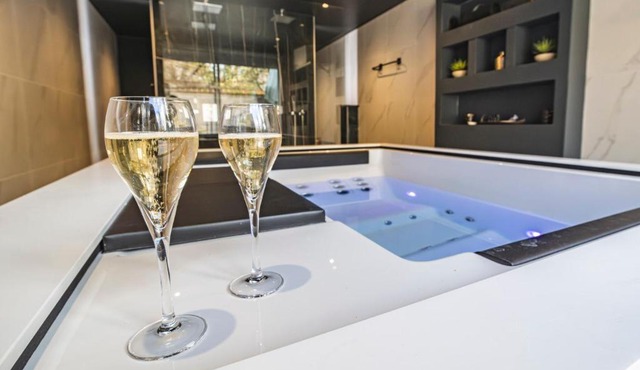 Art Déco Lesage & Spa