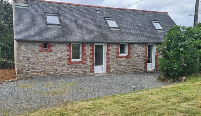 Atypical house at the entrance to Paimpol