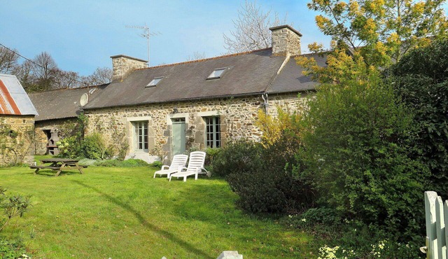 Beautiful private villa for 5 guests with TV