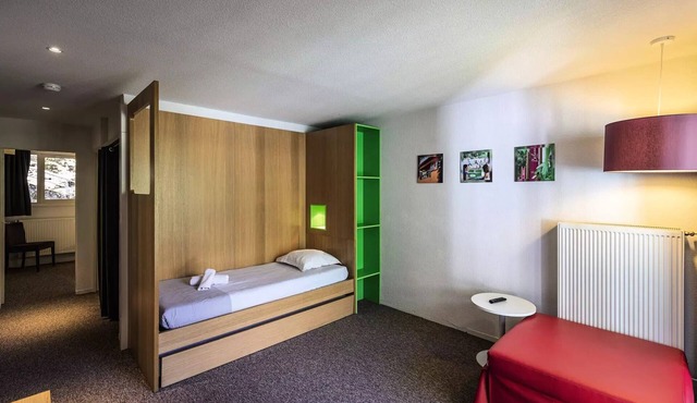 Belambra Clubs Gourette - Lou Sarri - Half board - Accommodation Classic 1 Bedroom 3 Adults and 1 Child with balcony