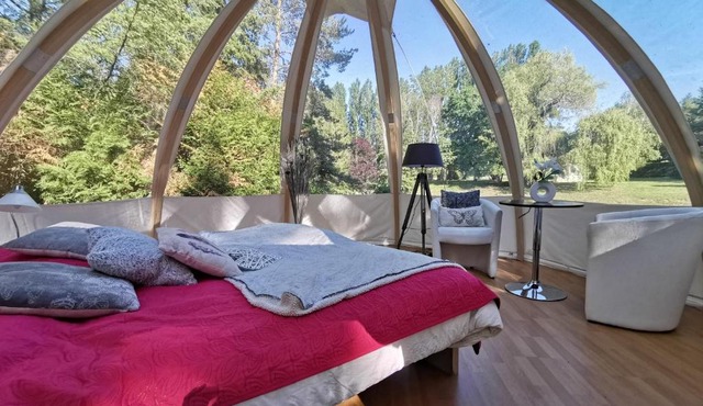 Bulle des châteaux avec piscine