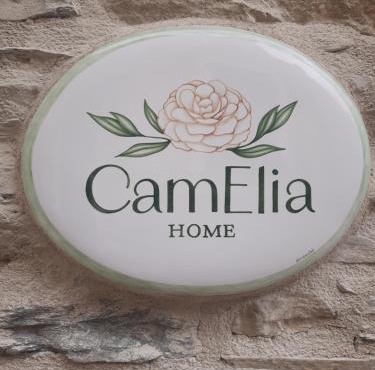 CamElia