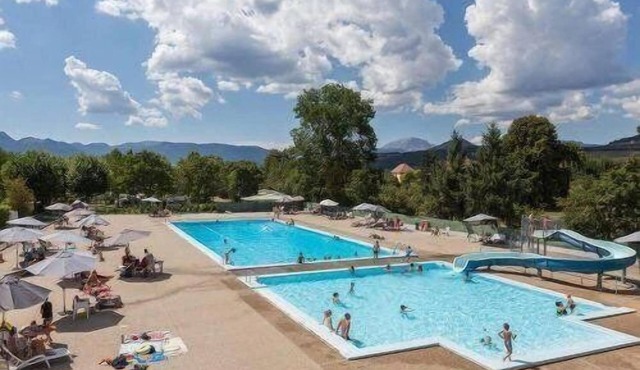 Camping 3 étoiles - Piscine - ccbgaaf