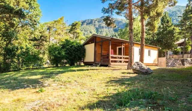 Chalet A - sleeps 6