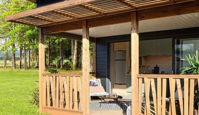 Chalet Luxe FABRE 4 pers. 2 bdrms. 2 bathrms. 1/4 pers. (optional private jacuzzi) 4 people