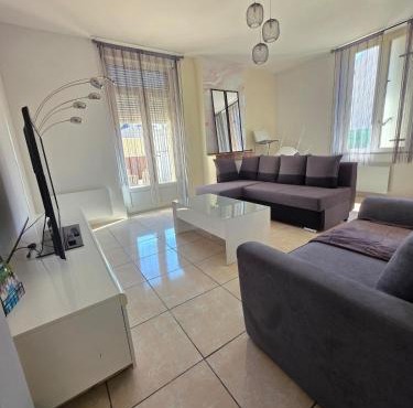 Charmant appartement avec terrasse