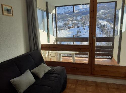 Charmant studio 4 pers au Sauze avec balcon et parking - FR-1-165A-114