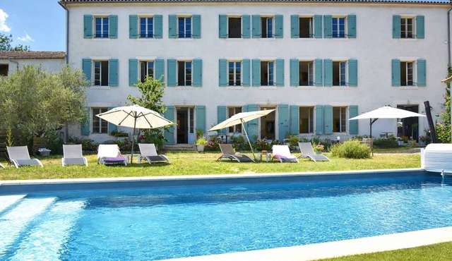 Charming holiday cottage near Carcassonne, with a private pool.