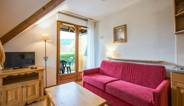 Charming studio, 4 sleeps, mountain view