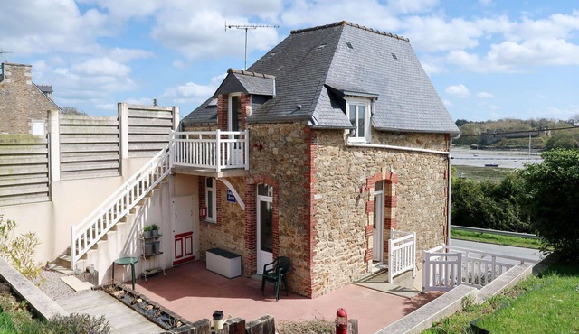 Cosy apartment for 2 guests with WIFI, TV and terrace