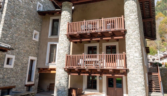 Cosy apartment for 4 guests with pool, WIFI, TV and terrace