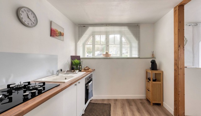 Cozy: Your Serene Retreat in the Heart of Lannion