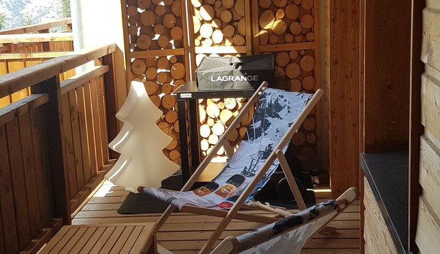 CRYSTAL CHALET APPT 52 M2 magnificent view of the Vallée Blanche, ski-in ski-out.