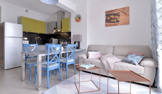 Dévorons, apprécions - Appartement