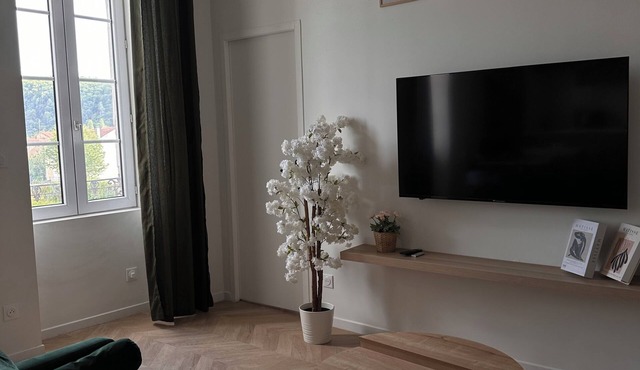 Design & Comfort apartment ! Sleeps 4